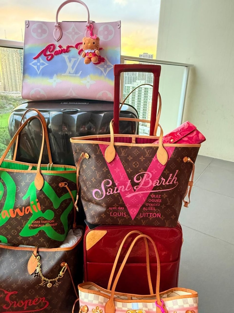 St Tropez Louis Vuitton Escale onthego gm shoulder bag tote pink