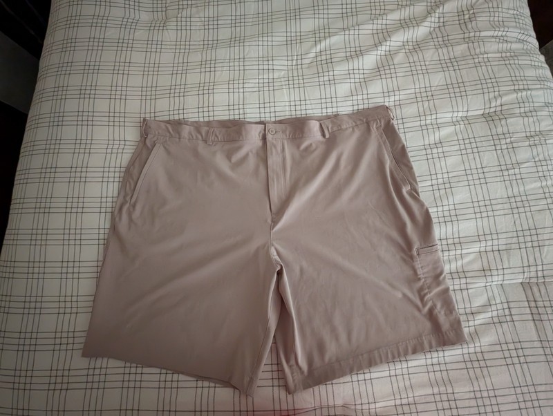 Nike Golf Shorts Mens  Tan Dri-Fit Flat Front Performance Golfing