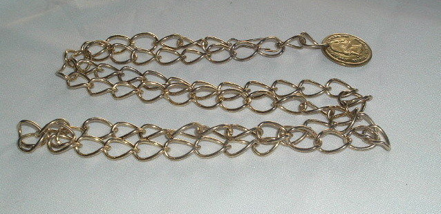 VINTAGE GOLD TONE LINK GEORGE WASHINGTON 1789-1797 REPLICA  display picture 3