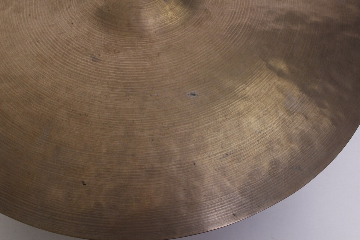 オールドKジルジャン　18インチ Zildjian OLD K ZILDJIAN 70's NEW STAMP RIDE 18インチ
