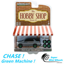 CHASE! Macchina verde! 1:64 Hobby Shop - Chevrolet Tahoe 2021 con pneumatici di ricambio