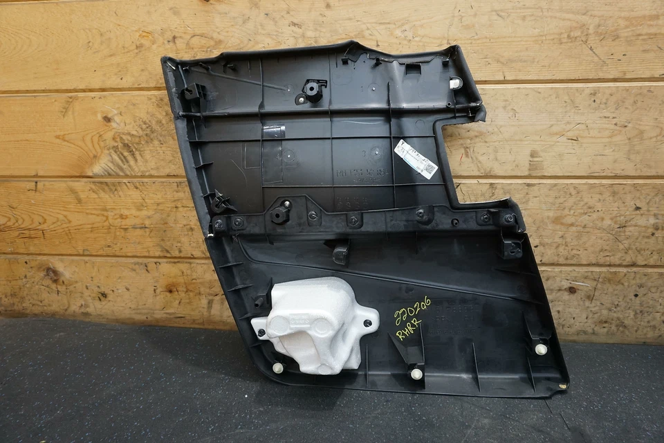 Panel interior de tarjeta de puerta trasera derecha negro OEM F151528SA Mazda RX8 2004-08 Foto 2 de 4