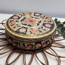 Vintage Weathered Floral Tin Round Storage Container Decorative Keepsake Box