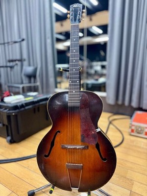 Archtop Acoustic Guitar Gibson L-50 16 Inch 1940 Spruce Top