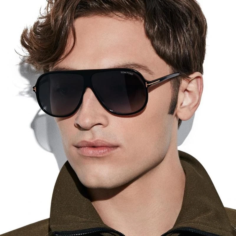 Gafas de sol TOM FORD SPENCER-02 FT0998 01B marco negro lentes degradadas humo 62 mm Foto 4 de 4