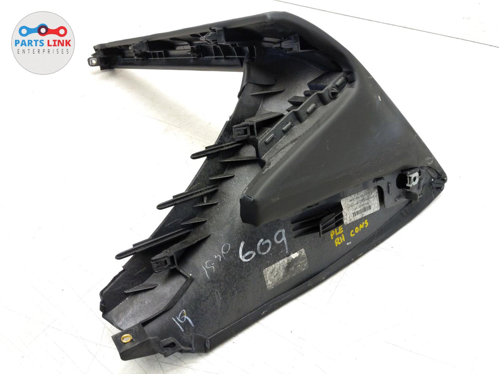 Bentley Bentayga 2016-2020 RIGHT Trim molding