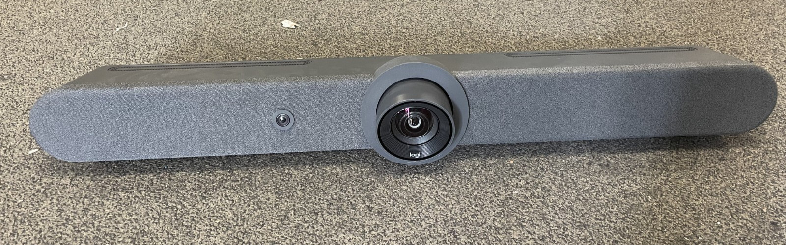Logitech RALLY VR0019 Rally Bar Conference Camera And Speaker No Stand Part READ