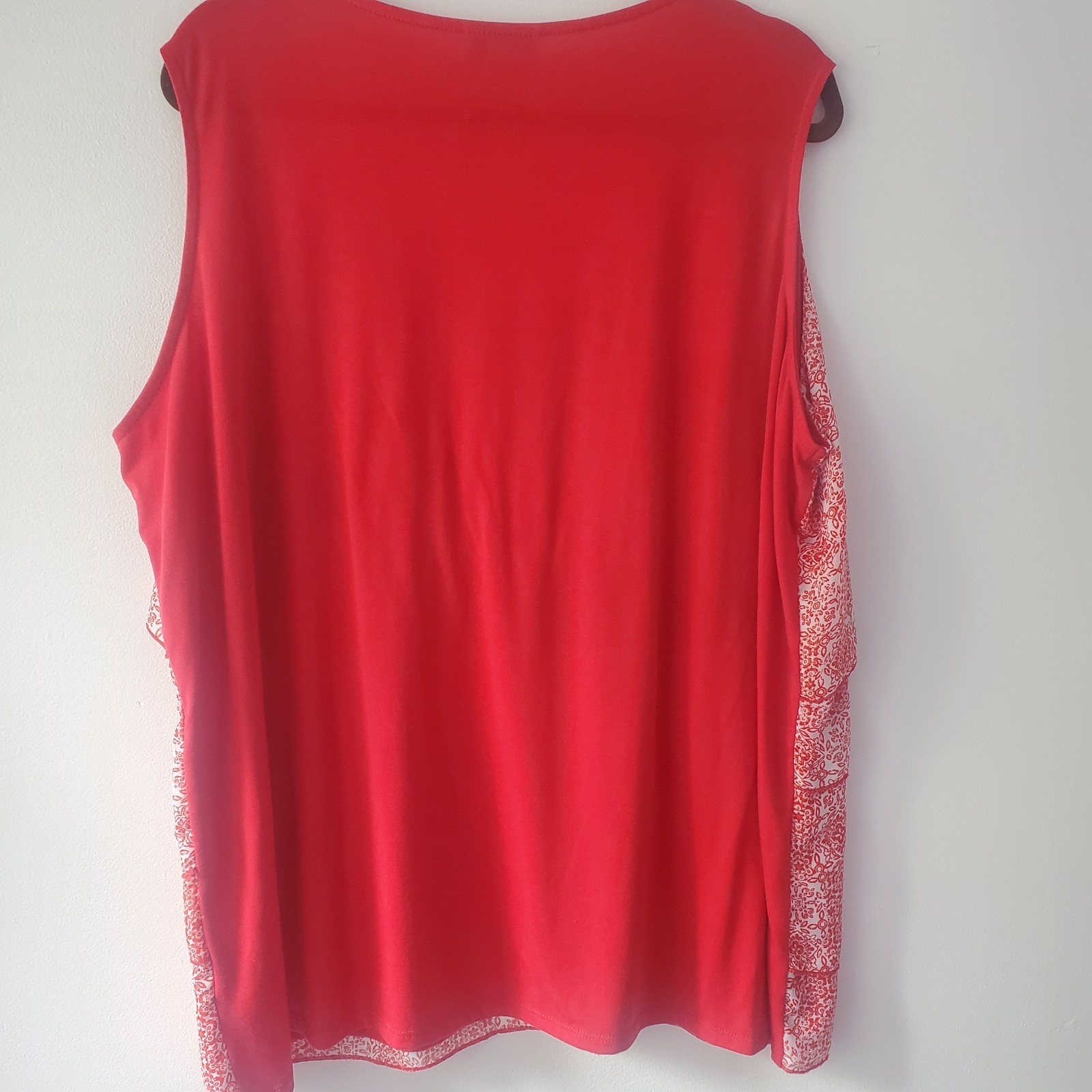Jacklyn Smith Red And White Patterned Tiered Slee… - image 4