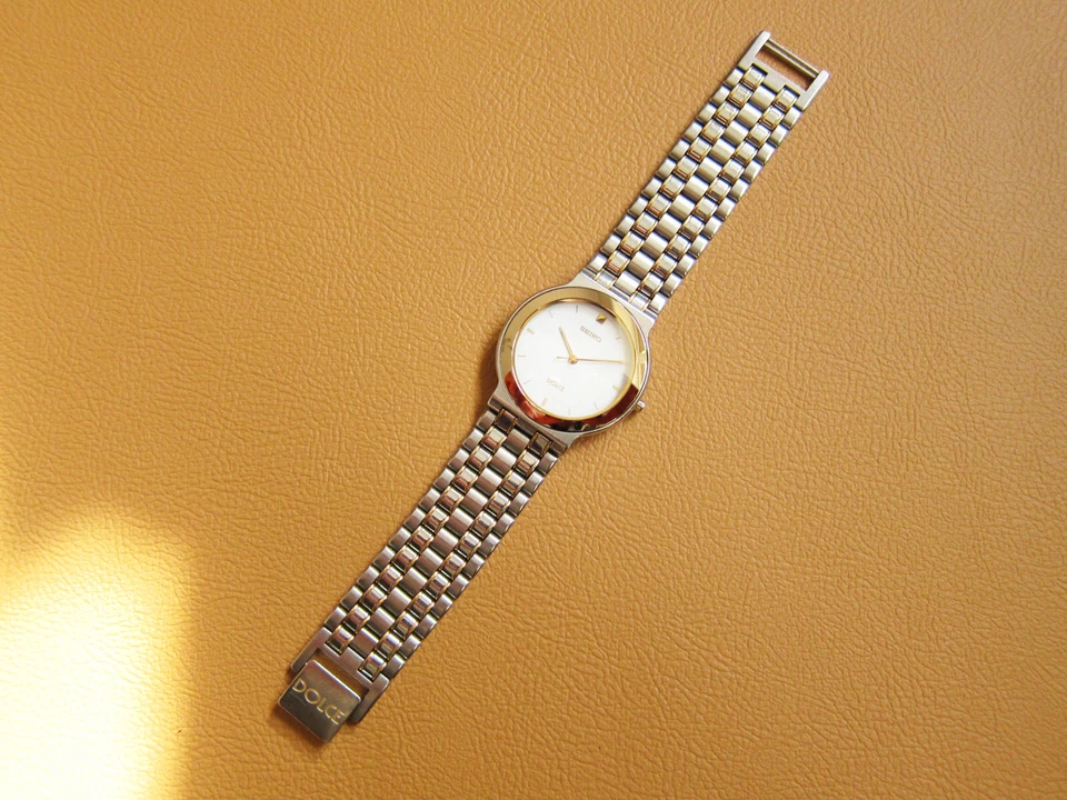 SEIKO Dolce 5S21‐6030 - Reloj de vestir de cuarzo vintage (JDM) Foto 4 de 4