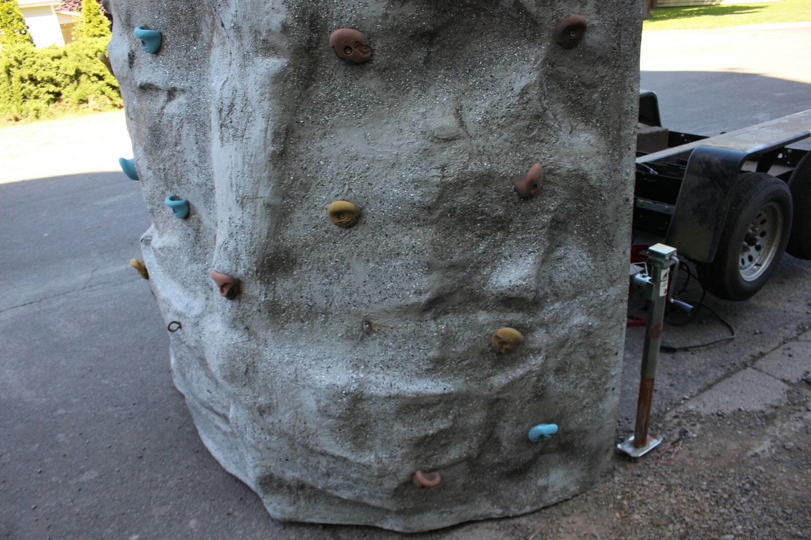 24' Extreme Engineering Portable Rock Climbing Wall W/ 3 Belay In The