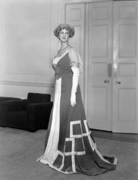 Lady Warrender With Edwardian Party Dress By Victor Stiebel 1933 Old Photo 