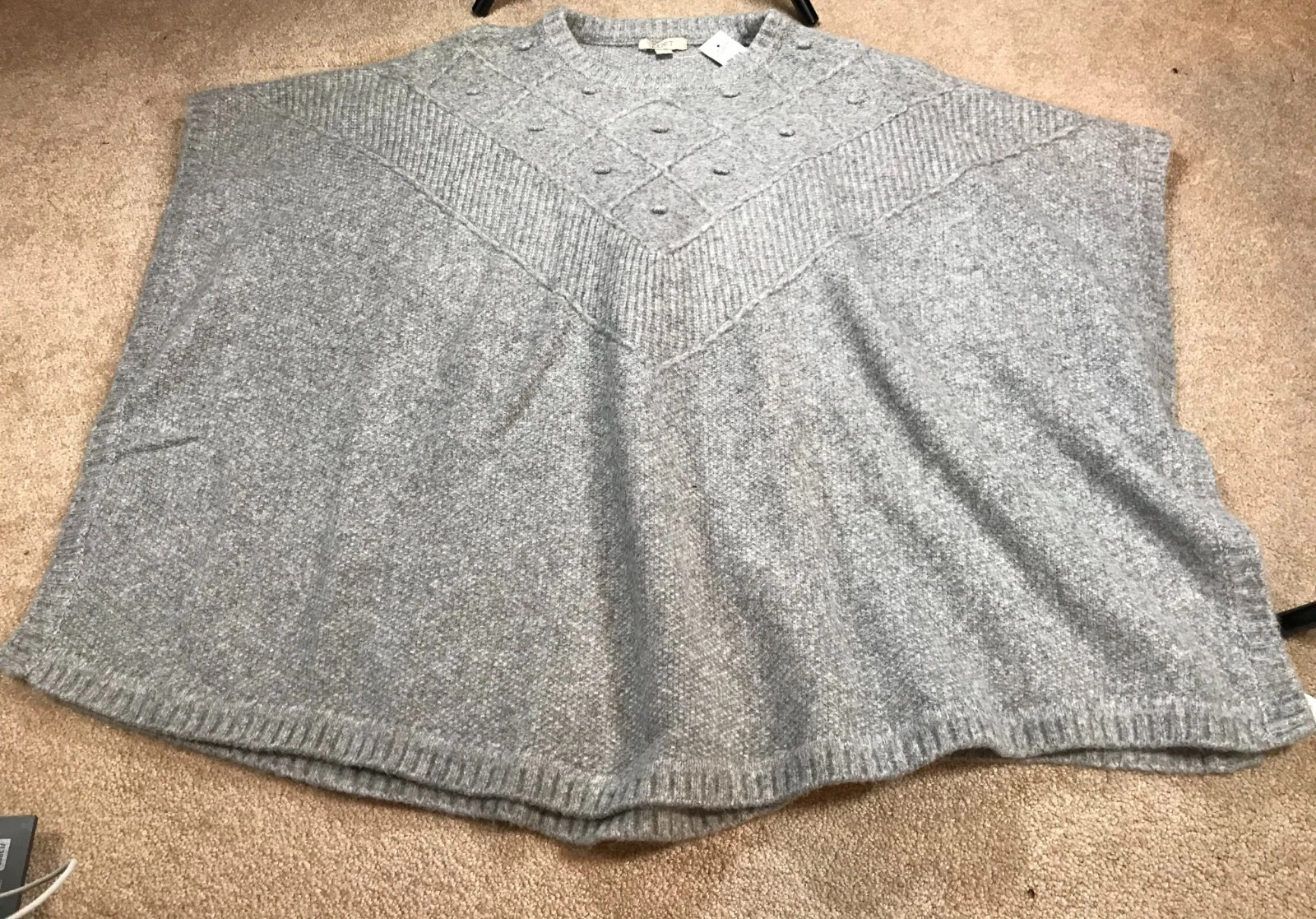 LOFT Women's NWT Heather Gray Wool Blend Poncho Cape Knit Sz M/L