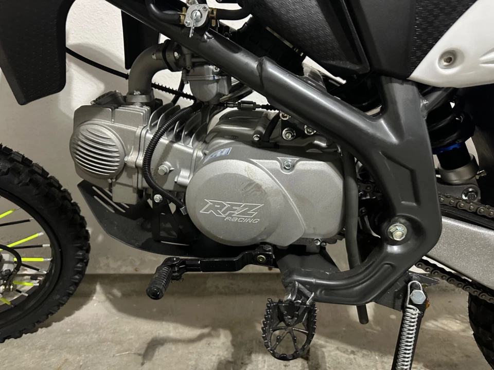 Pit Bike (solo usado una vez) (sin intercambios) Foto 4 de 4