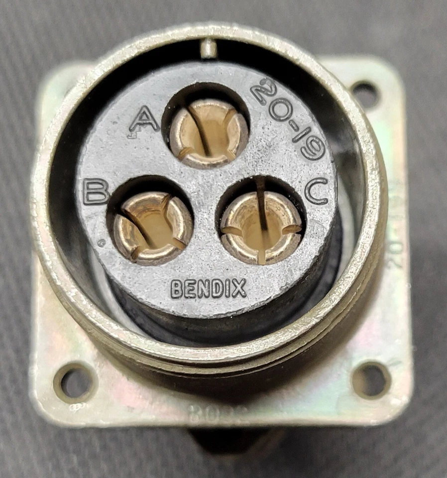 Bendix Connector MIL-Spec MS3100F 20-19S 3-Pin w/ backshell - Image 2 of 4