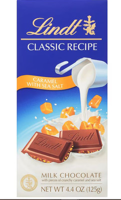 Lindt Classic Recipe Bar Milk Chocolate Caramel with Sea Salt, 4.4 oz