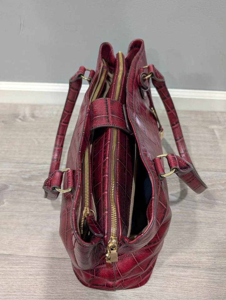 G.I.L.I. Red Leather Ex Large Tote Croco Embossed Satchel Handbag Tassel Purse - Image 4 of 4