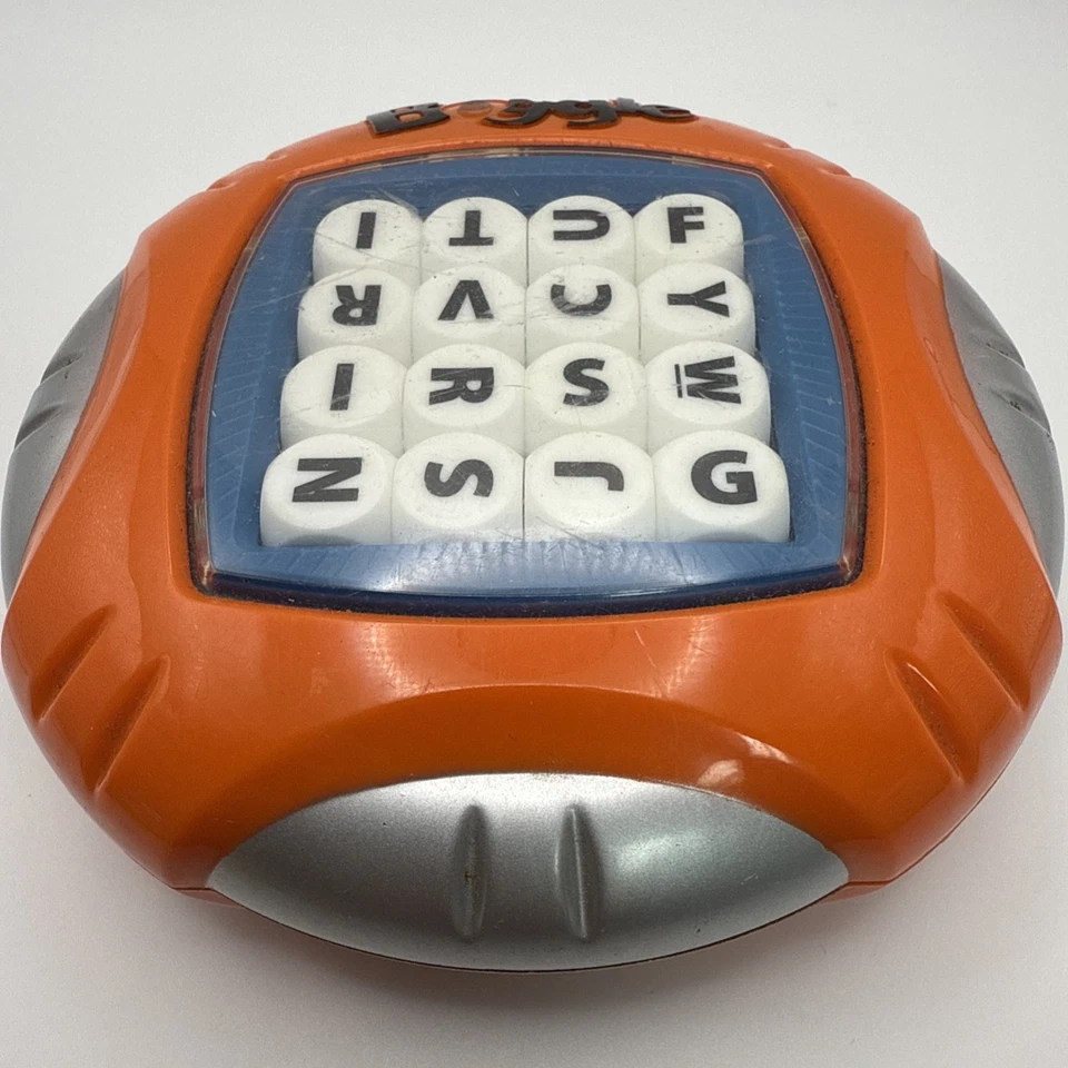 Travel Boggle Twist & Shake Game Timer Hasbro 2009 New Battery! Read Description - Image 2 of 4