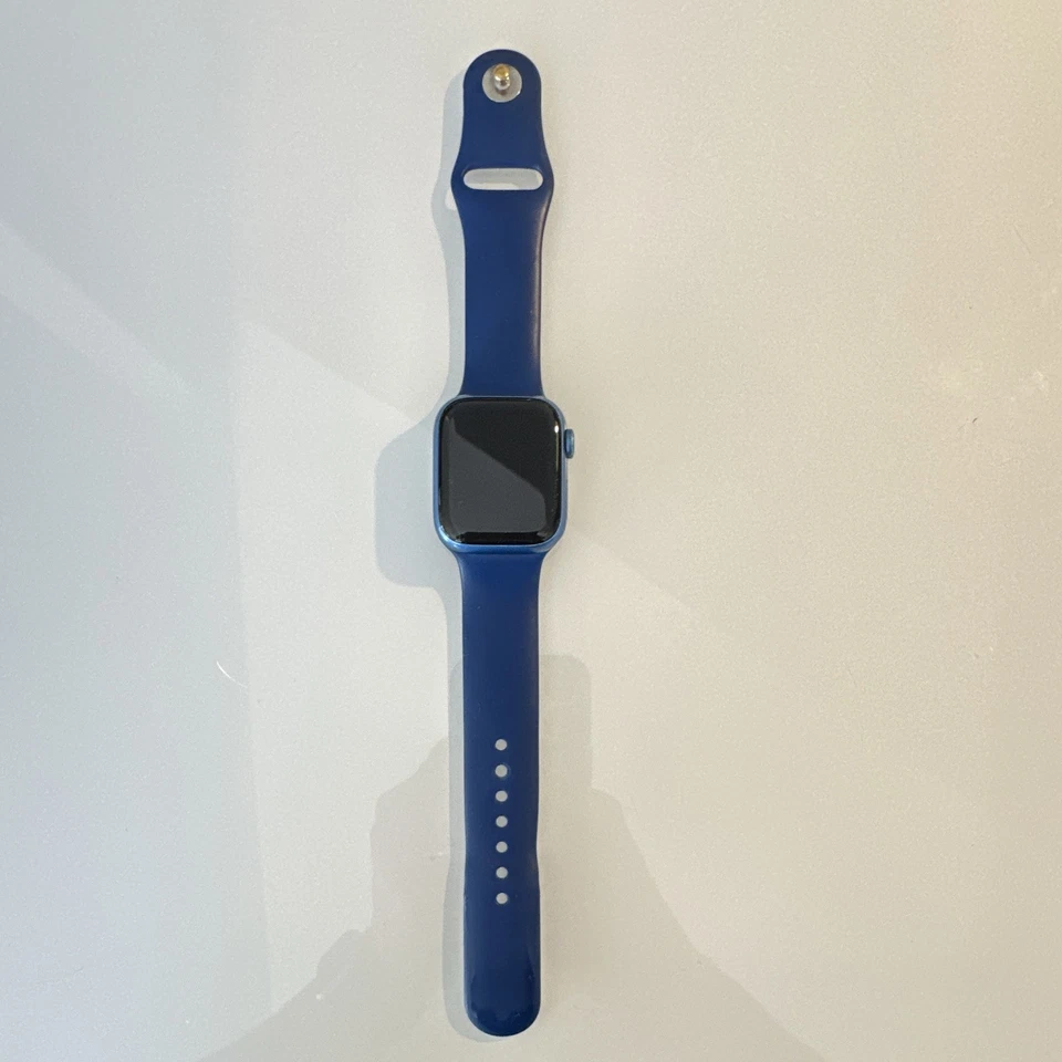 Apple Watch Series 7, photo 1 sur 5
