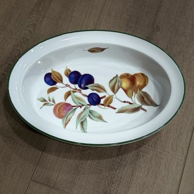 Royal Worcester 1986 Evesham Vale Green 11.25 Oval Baker Serve Dish Fruit Peach