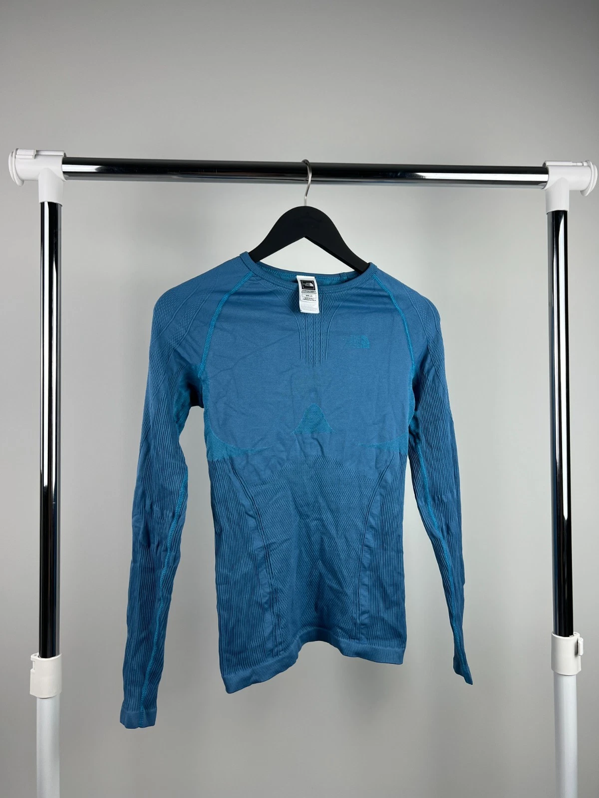 The North Face Women's M-L Base Layer Long Sleeve Top Aqua Blue Italy Made