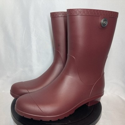 Women s Size 9 Ugg Sienna Matte Rubber Rain Boots Garnet Red Sheepskin Insole