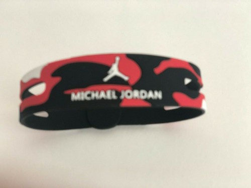 Basketball Bracelet MICHAEL JORDAN Silicon Wristband Strap Sports Fans - Picture 9 of 9