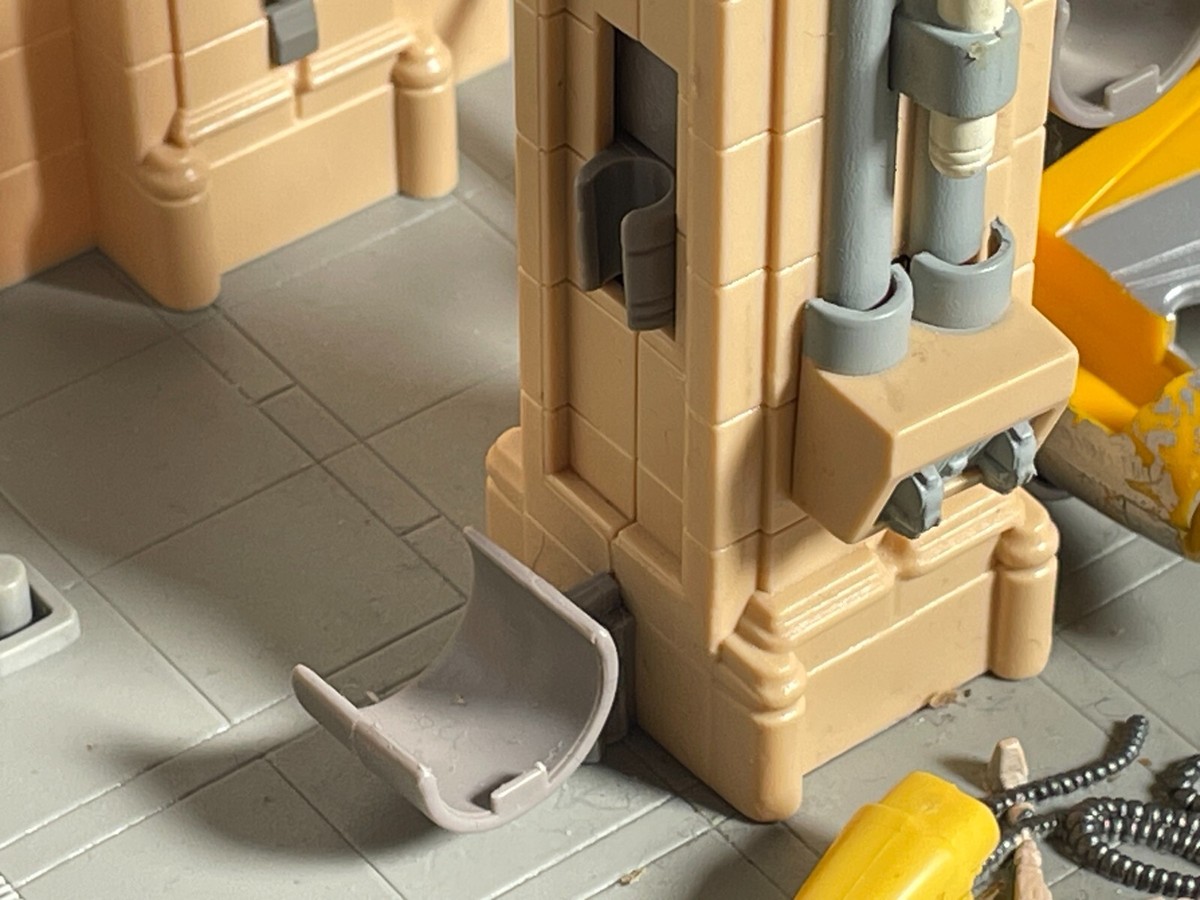 Star Wars Action Fleet Episode I Naboo Starfighter Hangar