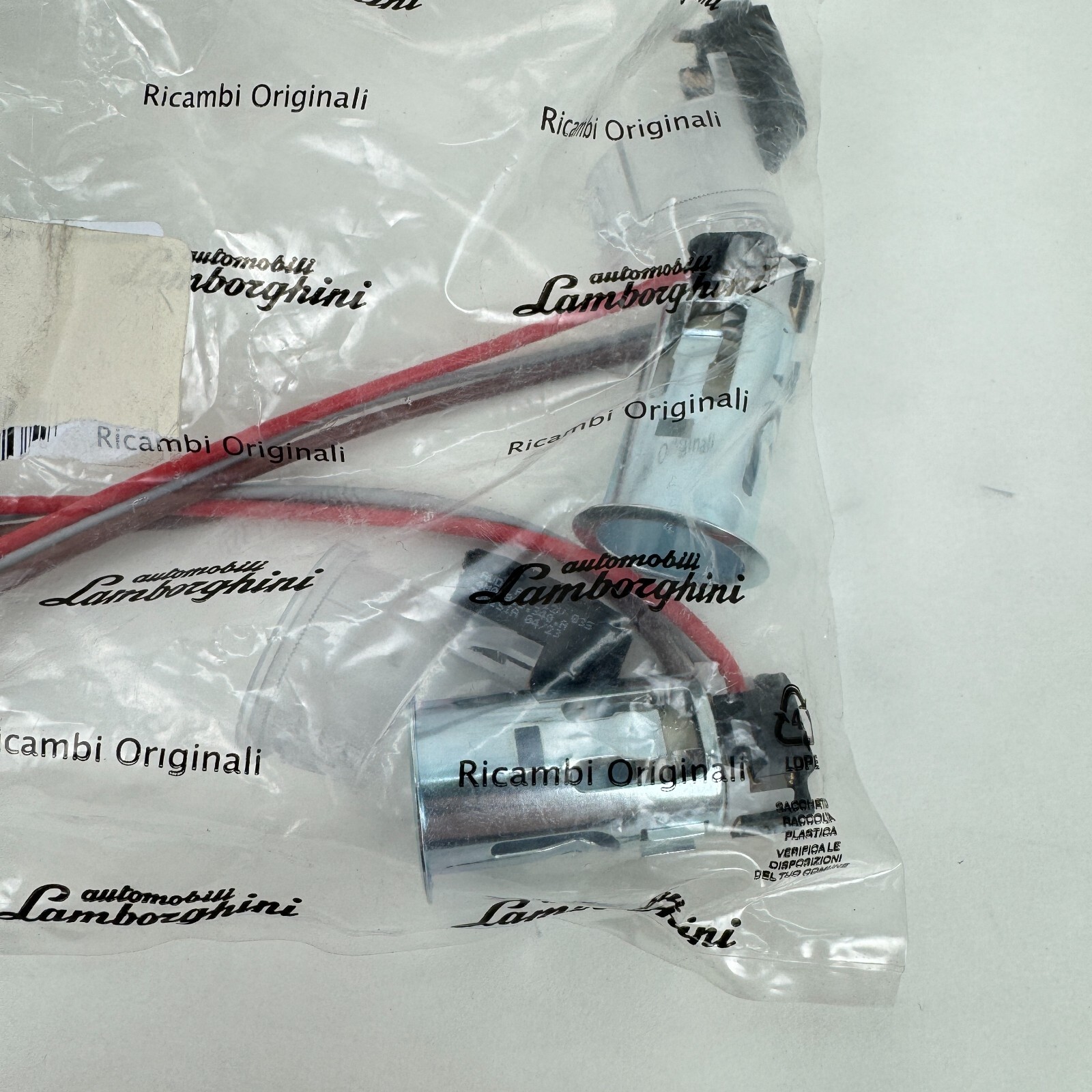 OEM 2019 - 2022 Lamborghini Urus Center Console 12v Outlet Repair Kit 4ML898010