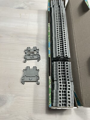 50 Stück Phoenix Contact  UT4        30 44 10 2