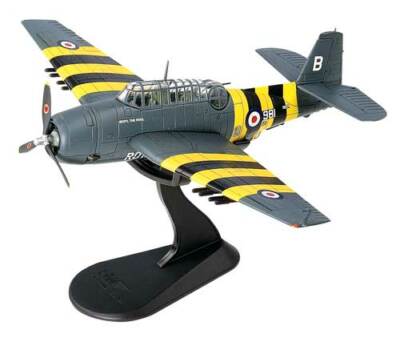 Selten neuwertig HM1203 1:72 Grumman TBF Avenger NFAA ''''Beryl the Peril'''' HMS Bollwerk