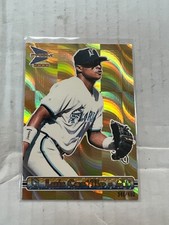 Luis Castillo 2000 Prism Holo Gold Card #58 Serial #341/480