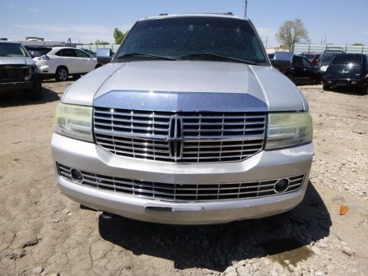 2007-2014 Lincoln Navigator Rear Axle Differential Carrier Assembly OEM - Image 4 of 4