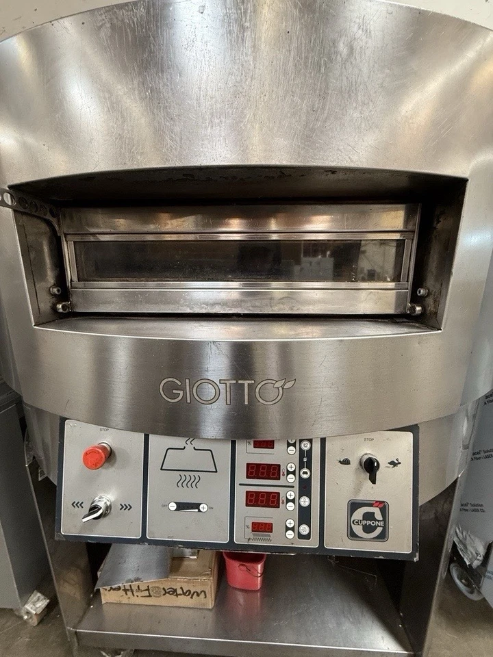 Horno eléctrico giratorio para pizza Cuppone Giotto 140 220v trifásico Foto 3 de 4