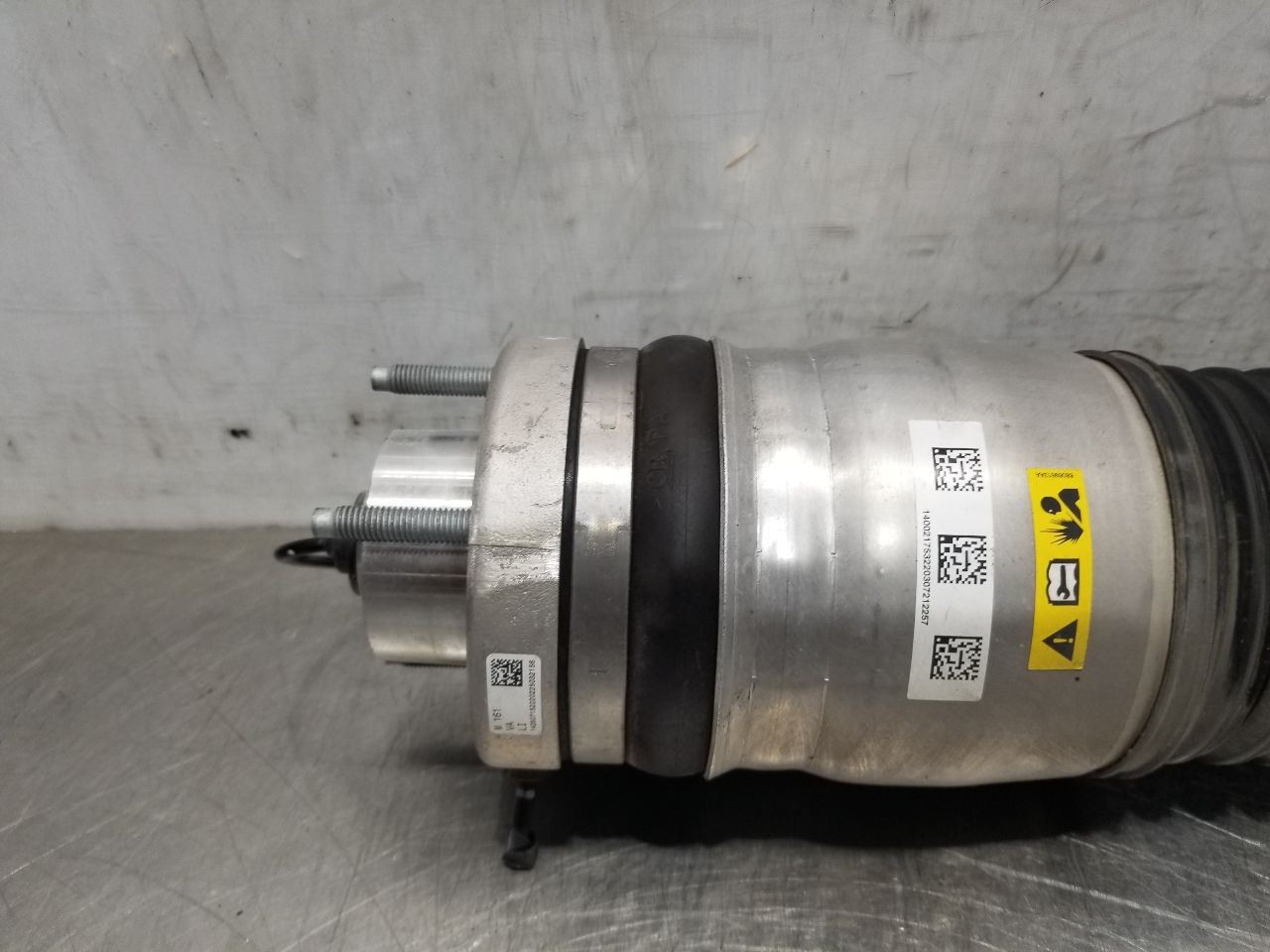 22 2022 MASERATI LEVANTE MODENA S 3.8L STRUT FRONT LEFT DRIVER 