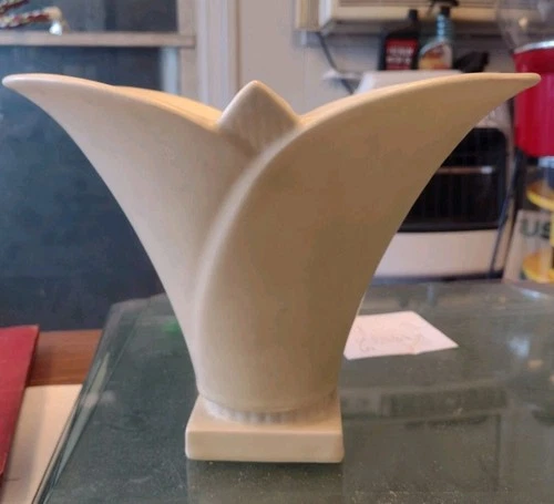 Rookwood  1945 Vintage Art Pottery Fan Vase 6816A...