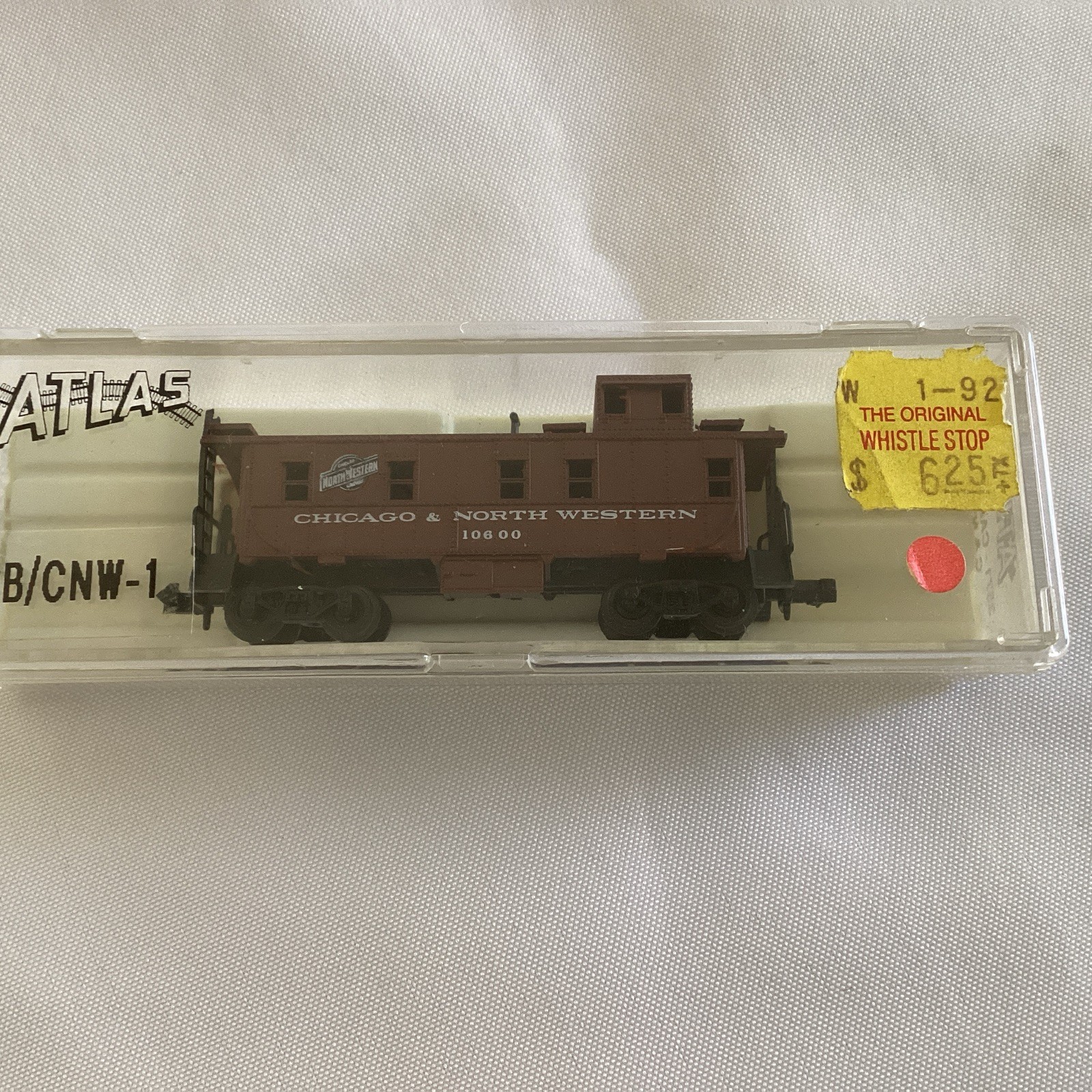 Atlas N Scale Chicago & North Western 10600 Caboose #3571