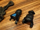 Cast iron trivet along with pair cast iron sitting figurines 4" [Y6-W7-A8] — photo 7