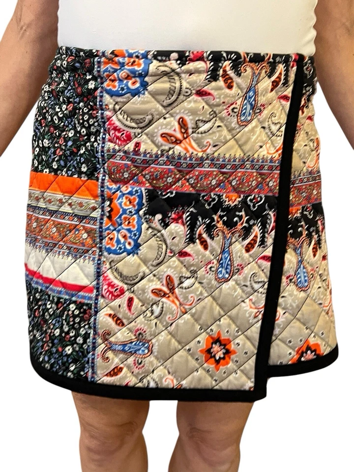 ZARA 女式迷你博客绗缝裹身班达纳·PAISLEY 多裙 5580/160 L — 第 3/4 张图片