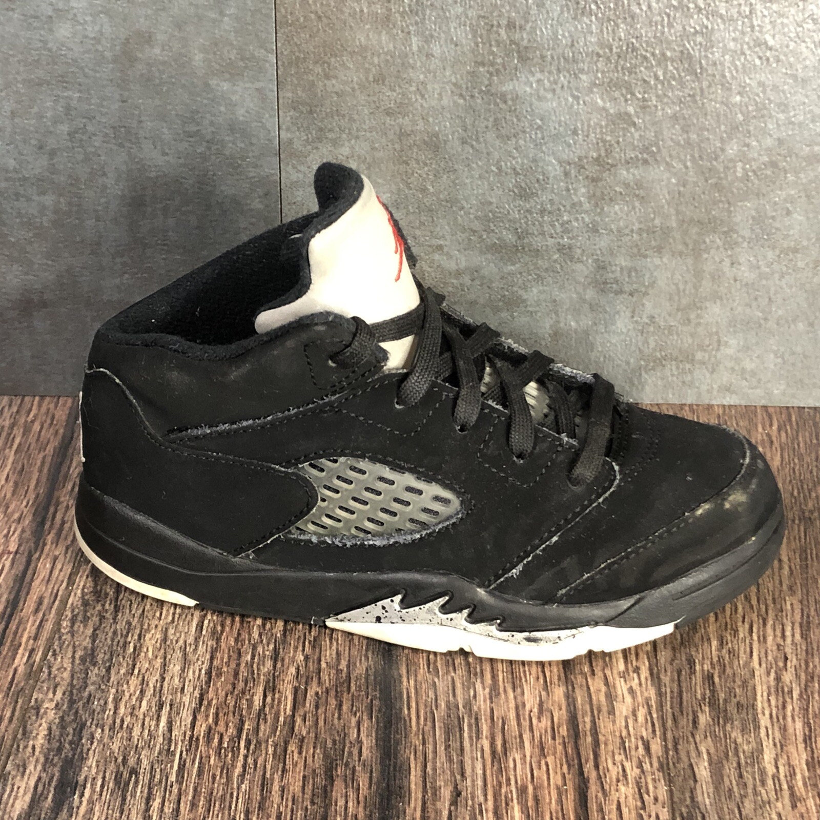 retro 5 metallic silver