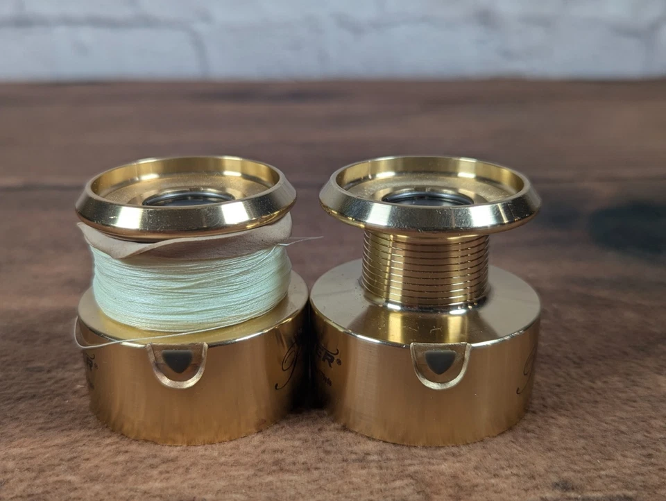 lot of 2 Pflueger Trion 4730 Spool Gear ratio 5.2:1 - Image 4 of 4