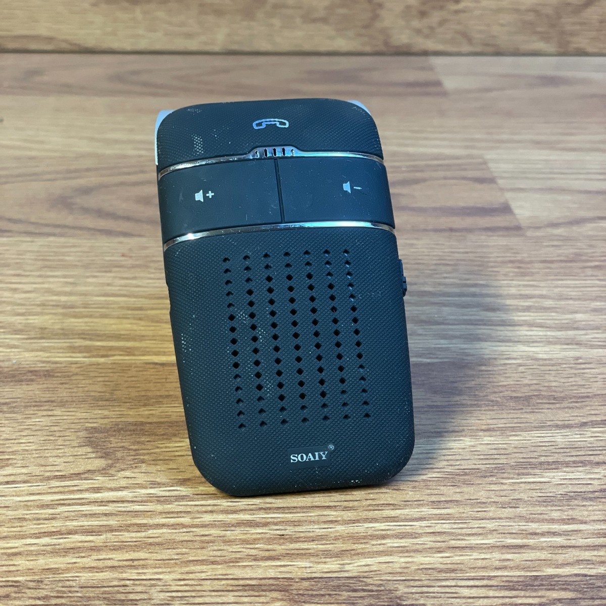 Soaiy S-32 Black Voice Command Hands-free Wireless In-Car Bluetooth  Speakerphone