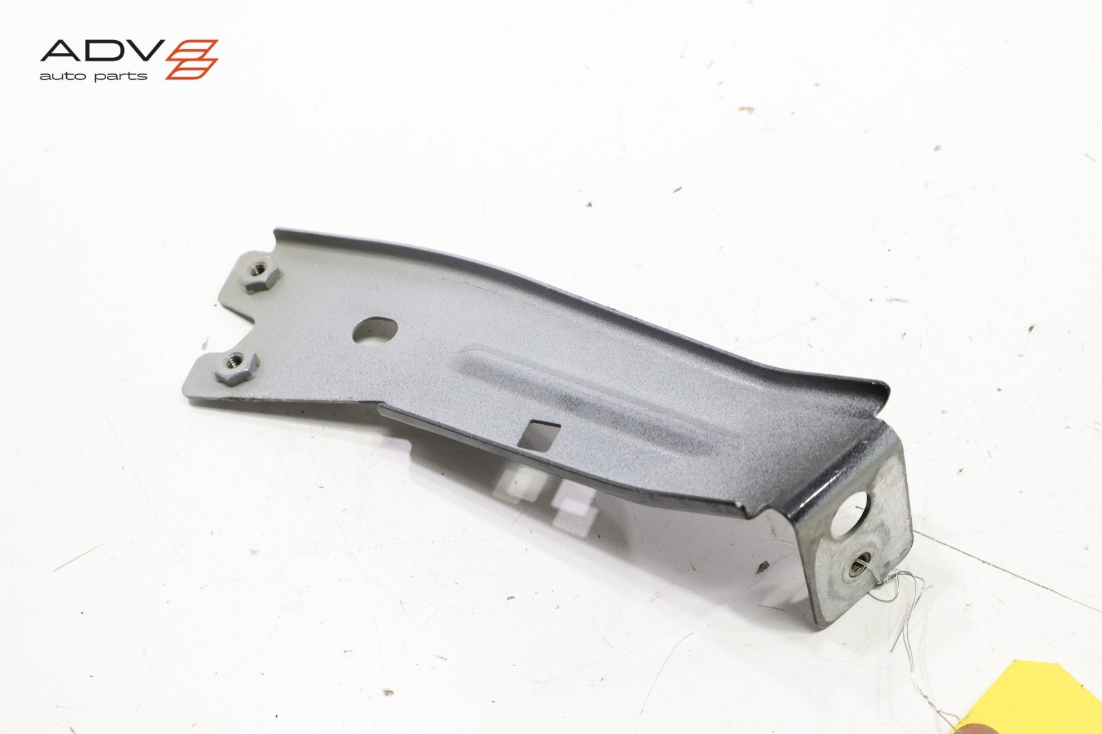 Maserati Ghibli 2014-2024 Front Right Side mounting bracket P/N 13858