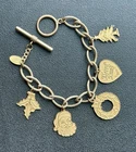 Vintage Miriam Haskell Gold Tone Christmas Holiday Charm Bracelet 7.5”         D