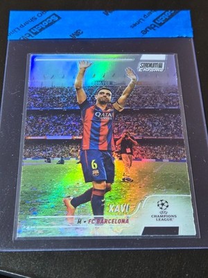 2022 Topps Stadium Club Chrome UEFA Xavi REFRACTOR FC Barcelona