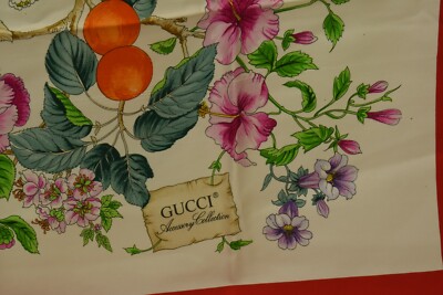 Authentic Gucci Accessory Collection Scarf 100% Silk Red Floral