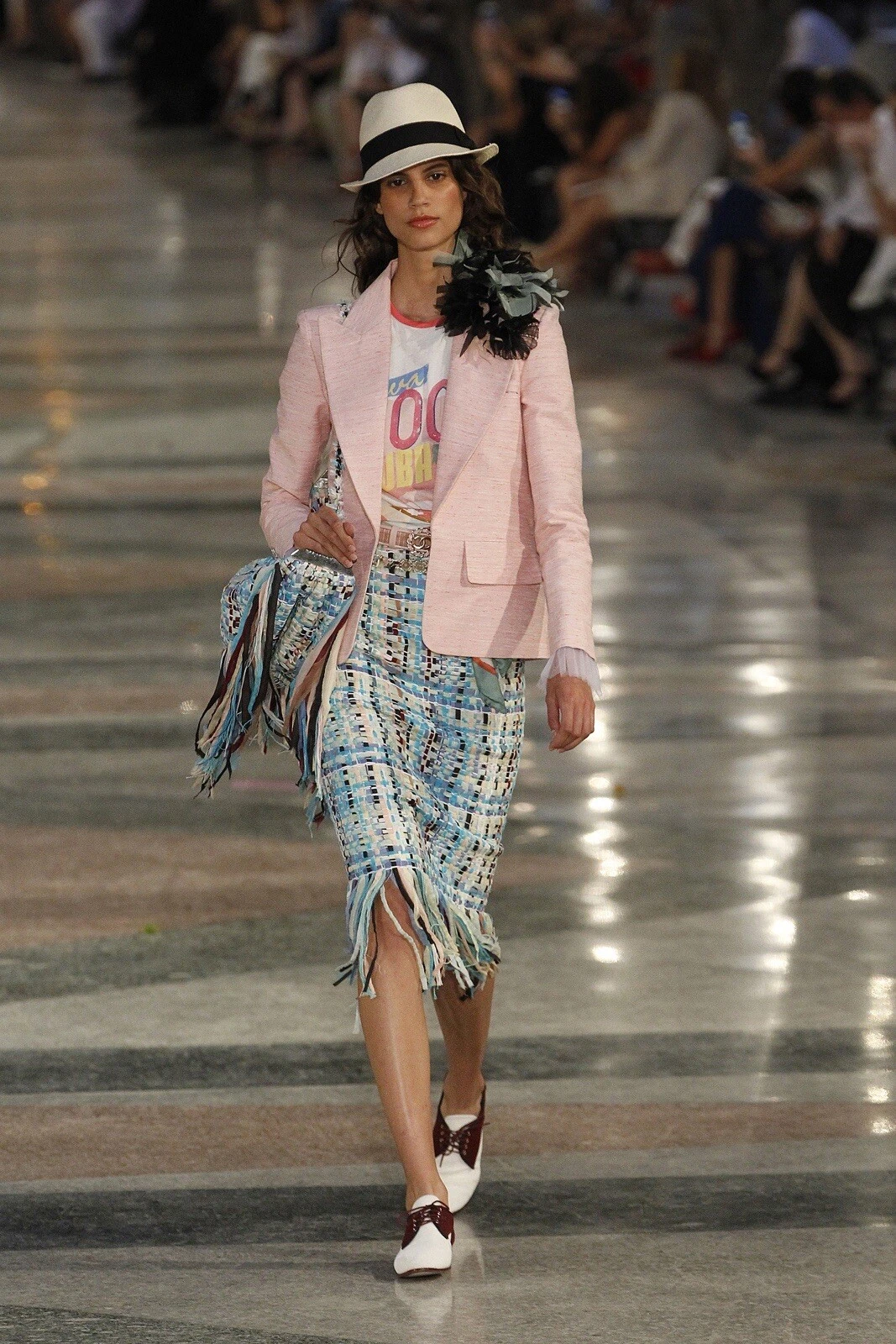 Blazer Favoloso Autentico Chanel Cuba Runway Rosa Seta Logo Bottoni Taglia 44