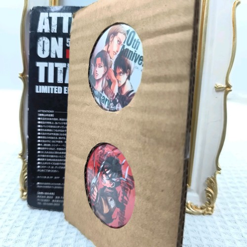 Attack On Titan Button Badges edizione 10° anniversario 55 mm anime Giappone2019 - Foto 4 di 12