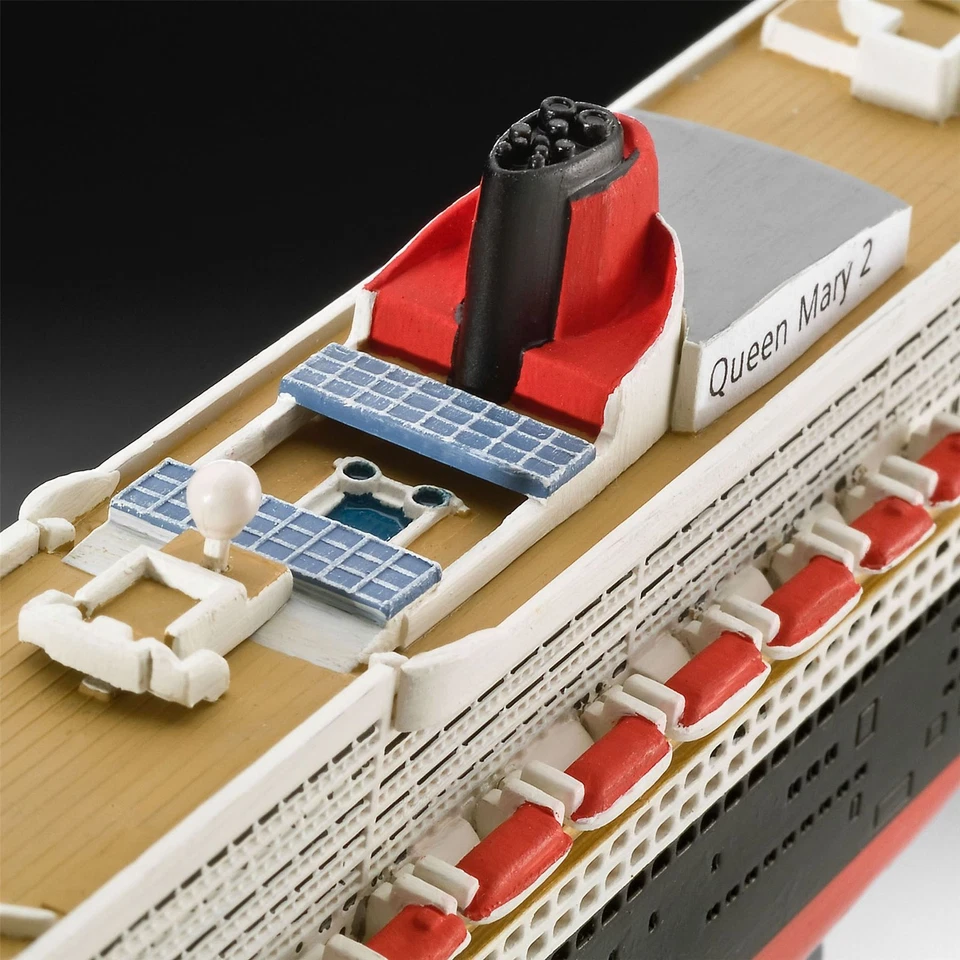 Revell - Queen Mary 2 - Maquette 1:1200 - REV05808 - Bild 3 von 3