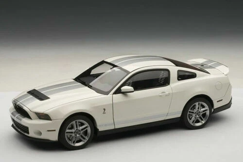 AUTOart Plastic Diecast Sport & Touring Cars