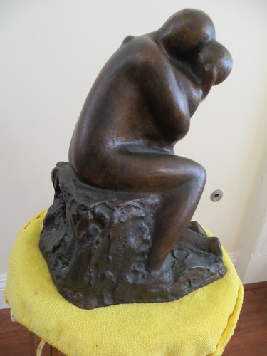Escultura de bronce original firmada por Carol Miller (1965) The Embrace - Imagen 3 de 11